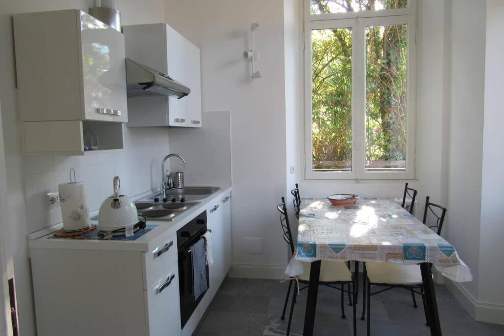 Apartment Peachey, Intero Piano Con Giardino